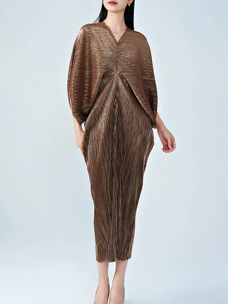 LANMREM Pleated Dress V Neck Batwing Stretch Dress