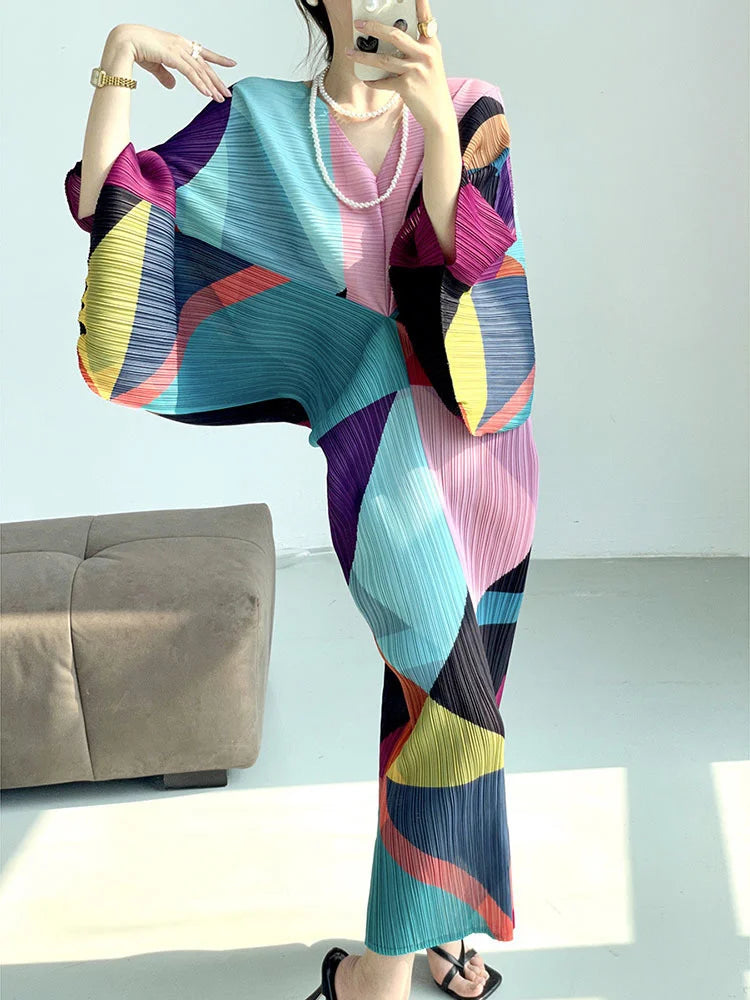Miyake Color Block Pleated Batwing Sleeves Stretch Dress