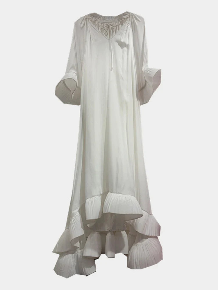 Elegant Lacey Pleated Dress with Flared Sleeves