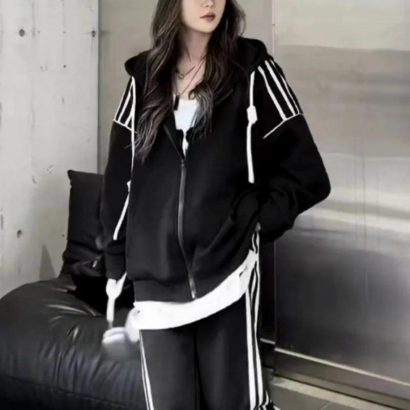 Women¡¯s Striped Sports Two-Piece Set