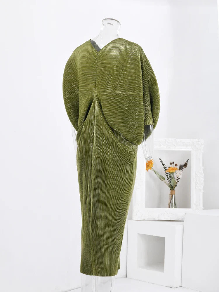 LANMREM Pleated Dress V Neck Batwing Stretch Dress